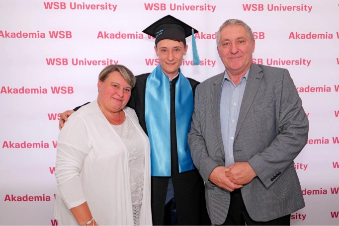 Zdjęcie nr 43 z galerii Gala Rozdania Dyplomów Akademii WSB w Żywcu