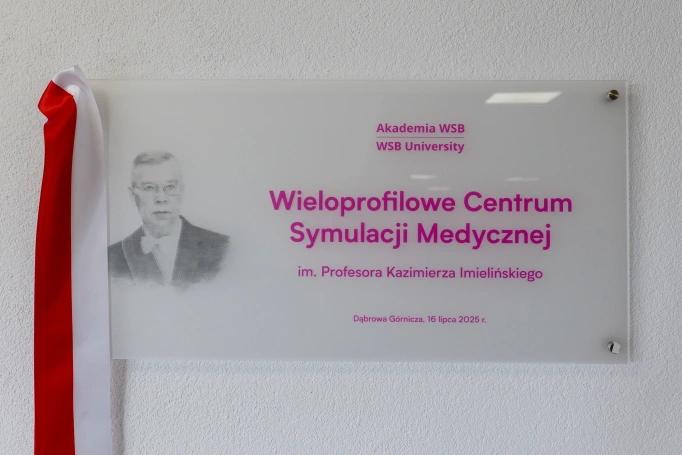 Zdjęcie nr 3 z galerii Wieloprofilowe Centrum Symulacji Medycznych Collegium Medicum im. prof. Kazimierza Imielińskiego. Akademia WSB dla humanizacji medycyny 