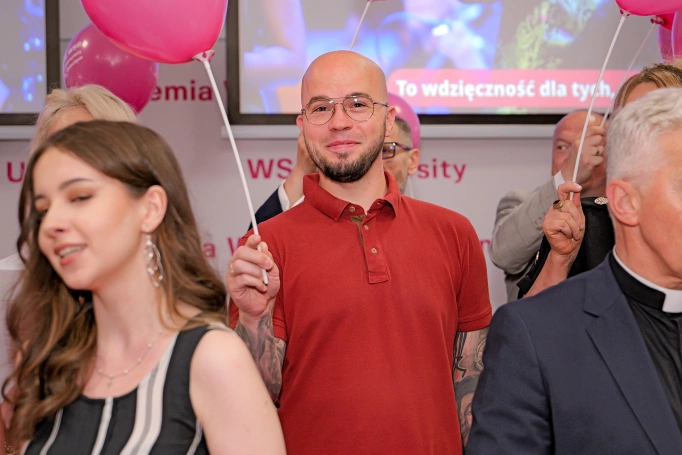 Zdjęcie nr 22 z galerii Radośnie, wzniośle i symbolicznie. Kolejne święto Akademii WSB