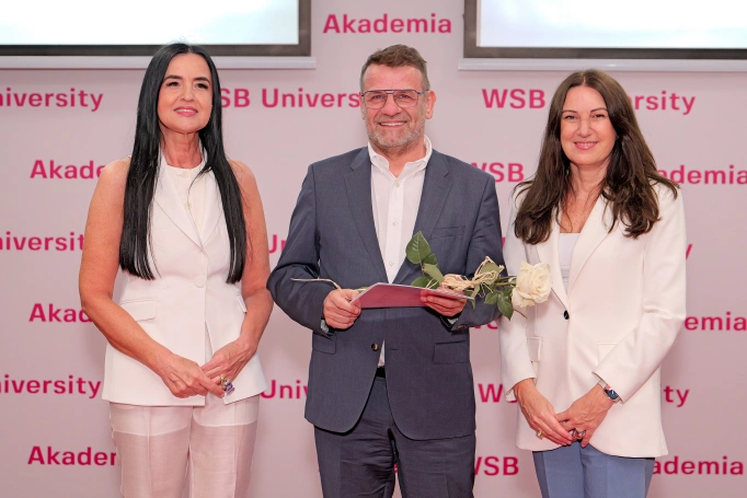 Zdjęcie nr 44 z galerii Radośnie, wzniośle i symbolicznie. Kolejne święto Akademii WSB