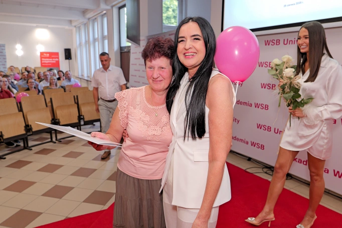 Zdjęcie nr 71 z galerii Radośnie, wzniośle i symbolicznie. Kolejne święto Akademii WSB