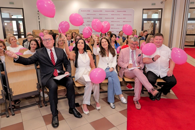 Zdjęcie nr 3 z galerii Radośnie, wzniośle i symbolicznie. Kolejne święto Akademii WSB
