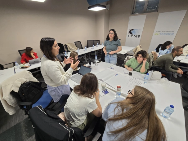 Zdjęcie nr 3 z galerii EnterCBL International Bootcamp