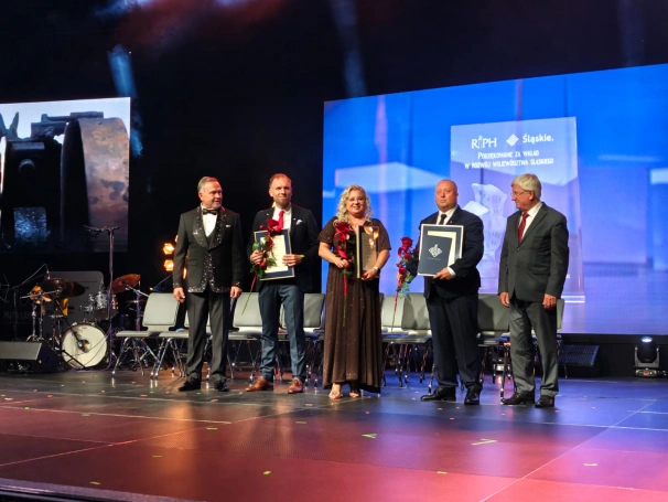 Zdjęcie nr 9 z galerii Prof. Zdzisława Dacko-Pikiewicz, Rektor Akademii WSB z prestiżową nagrodą ze świata biznesu