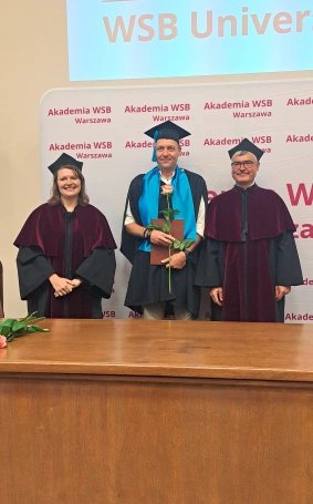 Zdjęcie nr 5 z galerii Nowy Rozdział: Absolwenci Wszechnicy Polskiej świętują w barwach Akademii WSB