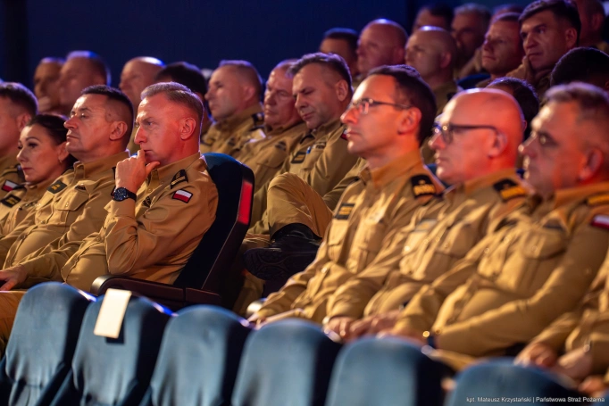 Zdjęcie nr 2 z galerii Medal 30-lecia KSRG dla prof. Marka Walancika