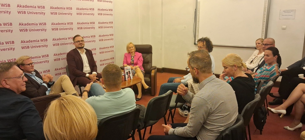 Zdjęcie nr 2 z galerii Wieczór Autorski „Update przywództwa. Nowa rzeczywistość. Wnioski dla liderów”