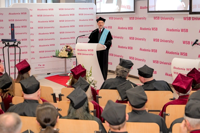 Zdjęcie nr 35 z galerii Prof. Marek Kwiek Doktorem Honoris Causa Akademii WSB 