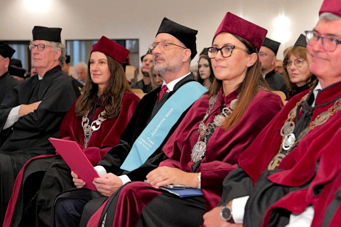 Zdjęcie nr 26 z galerii Prof. Marek Kwiek Doktorem Honoris Causa Akademii WSB 