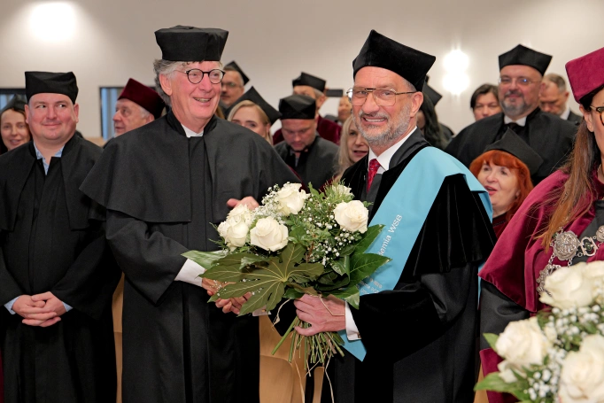 Zdjęcie nr 32 z galerii Prof. Marek Kwiek Doktorem Honoris Causa Akademii WSB 