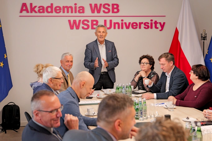 Zdjęcie nr 16 z galerii Posiedzenie Zarządu Krajowego PTE w Akademii WSB