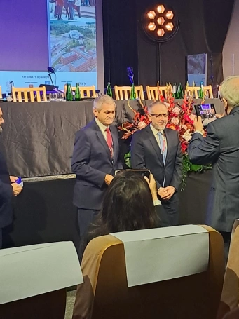 Zdjęcie nr 3 z galerii Medal Polskiego Towarzystwa Pedagogicznego dla prof. Marka Walancika