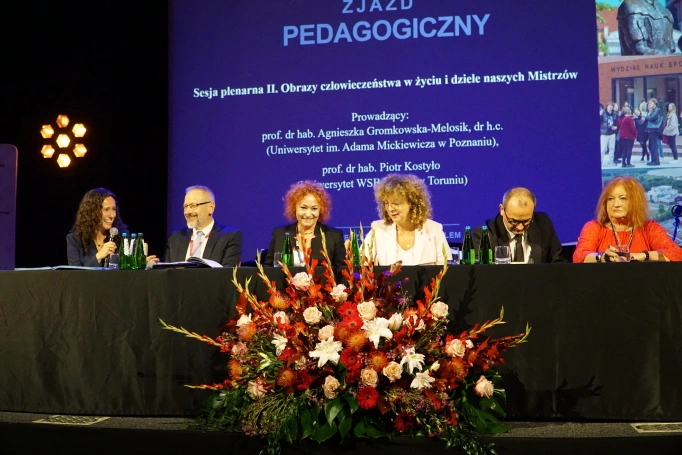 Zdjęcie nr 9 z galerii Medal Polskiego Towarzystwa Pedagogicznego dla prof. Marka Walancika