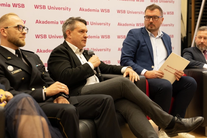 Zdjęcie nr 14 z galerii Bezpieczeństwo w XXI wieku: nauka, praktyka i odpowiedzialność na Konferencji AWSB w Katowicach