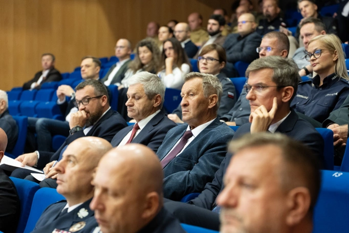 Zdjęcie nr 1 z galerii Bezpieczeństwo w XXI wieku: nauka, praktyka i odpowiedzialność na Konferencji AWSB w Katowicach