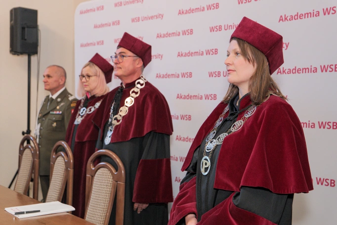 Zdjęcie nr 4 z galerii Nowy rozdział akademicki w stolicy. Inauguracja roku AWSB Warszawa