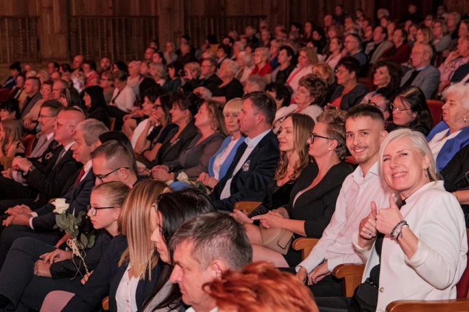 Zdjęcie nr 35 z galerii Akademia bez barier. Gala dostępności Akademii WSB