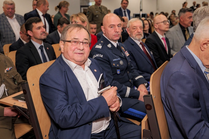 Zdjęcie nr 12 z galerii Wiedza, wartości, relacje. Inauguracja roku akademickiego w Akademii WSB