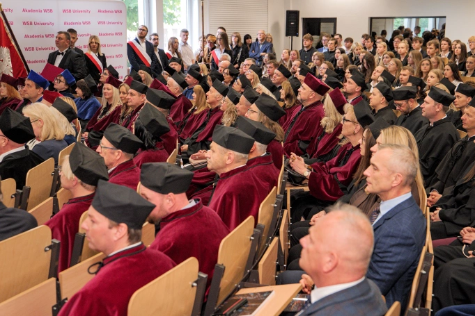 Zdjęcie nr 23 z galerii Wiedza, wartości, relacje. Inauguracja roku akademickiego w Akademii WSB
