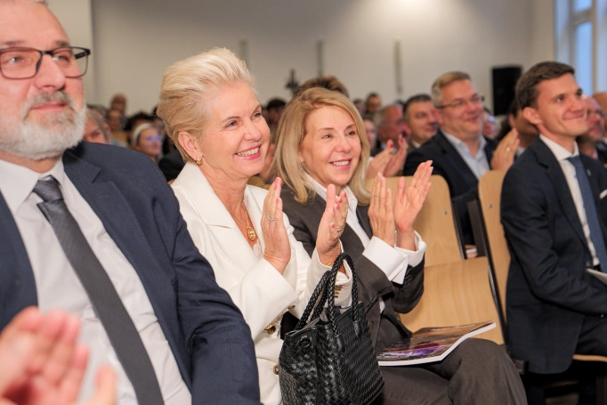 Zdjęcie nr 47 z galerii Wiedza, wartości, relacje. Inauguracja roku akademickiego w Akademii WSB