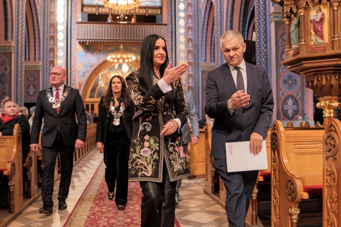 Zdjęcie nr 50 z galerii Wiedza, wartości, relacje. Inauguracja roku akademickiego w Akademii WSB