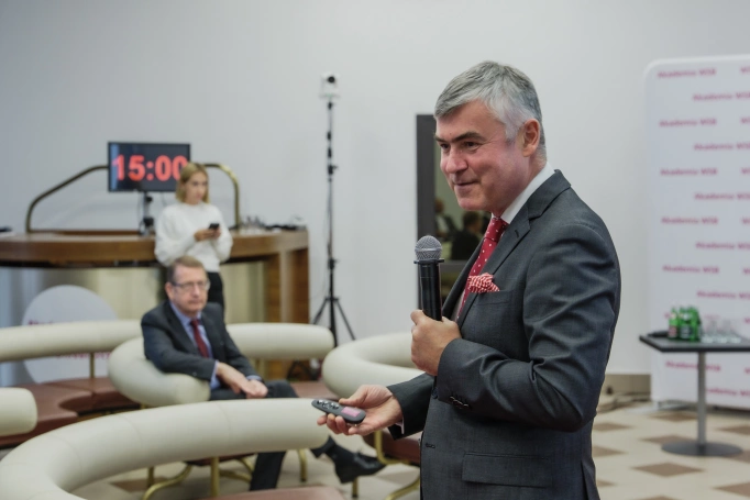 Zdjęcie nr 4 z galerii Święto nauki i innowacji w Akademii WSB
