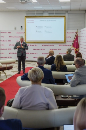 Zdjęcie nr 7 z galerii Święto nauki i innowacji w Akademii WSB