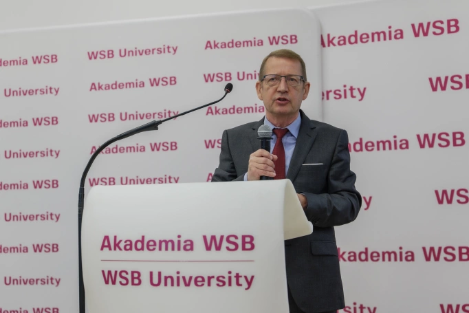 Zdjęcie nr 8 z galerii Święto nauki i innowacji w Akademii WSB
