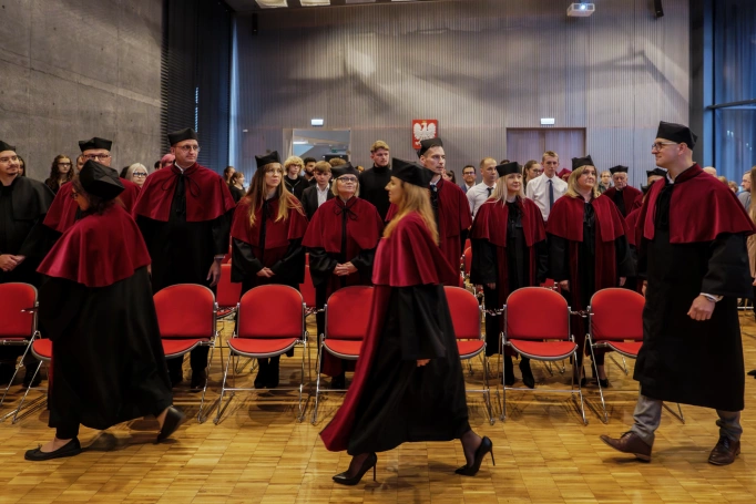 Zdjęcie nr 37 z galerii Inauguracja roku akademickiego w Akademii WSB w Krakowie
