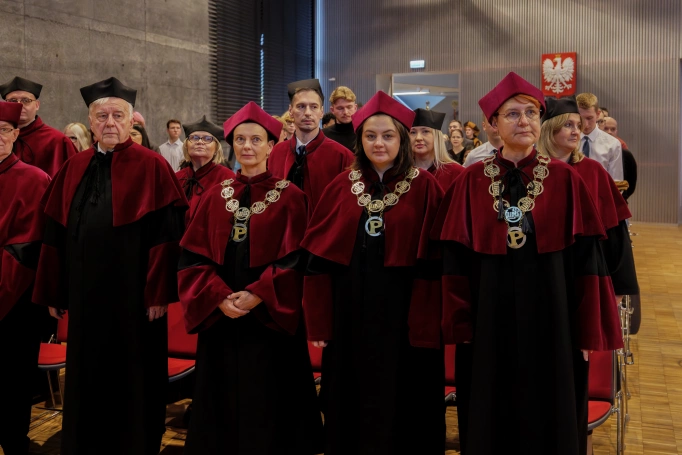 Zdjęcie nr 3 z galerii Inauguracja roku akademickiego w Akademii WSB w Krakowie