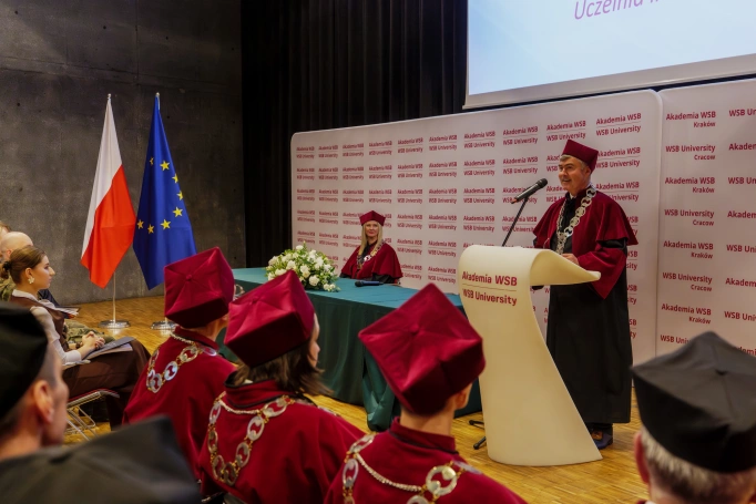 Zdjęcie nr 1 z galerii Inauguracja roku akademickiego w Akademii WSB w Krakowie