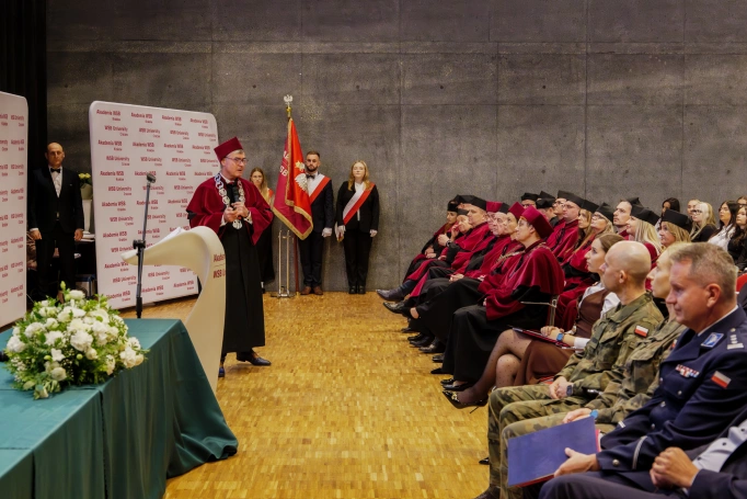 Zdjęcie nr 56 z galerii Inauguracja roku akademickiego w Akademii WSB w Krakowie