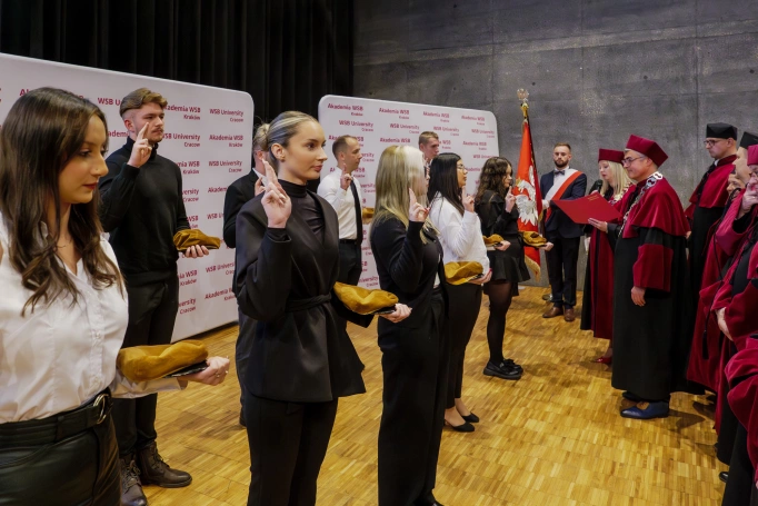 Zdjęcie nr 10 z galerii Inauguracja roku akademickiego w Akademii WSB w Krakowie