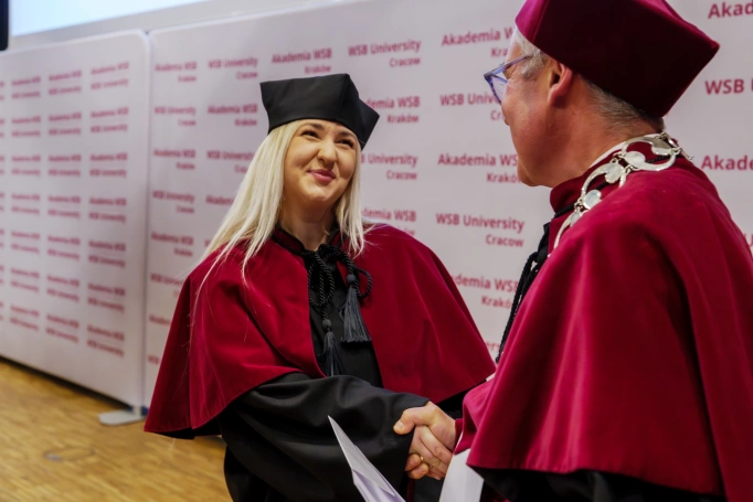 Zdjęcie nr 76 z galerii Inauguracja roku akademickiego w Akademii WSB w Krakowie