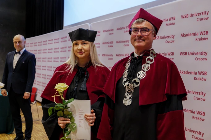 Zdjęcie nr 77 z galerii Inauguracja roku akademickiego w Akademii WSB w Krakowie