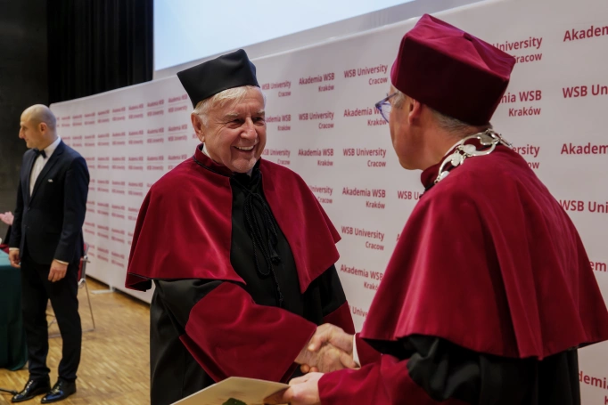 Zdjęcie nr 78 z galerii Inauguracja roku akademickiego w Akademii WSB w Krakowie