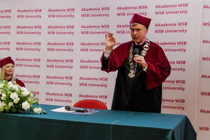 Zdjęcie nr 89 z galerii Inauguracja roku akademickiego w Akademii WSB w Krakowie