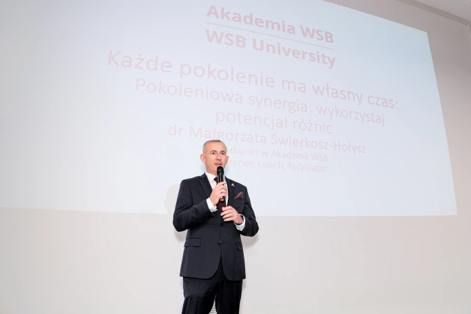 Zdjęcie nr 14 z galerii Rozmowy o przyszłości rynku pracy w Akademii WSB 