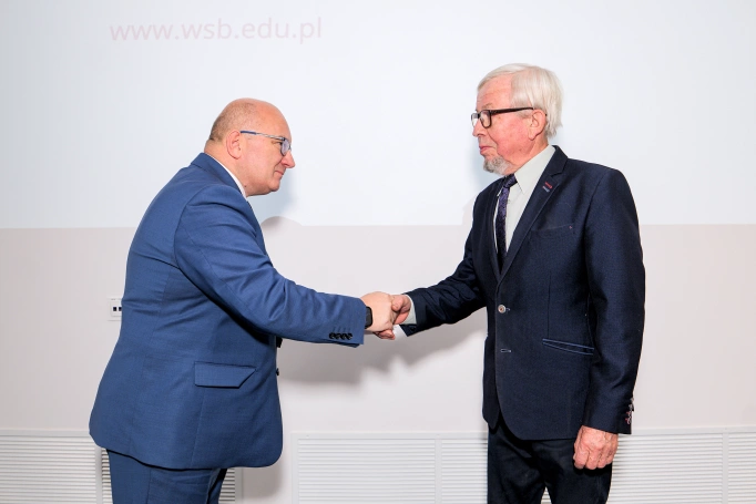 Zdjęcie nr 20 z galerii Rozmowy o przyszłości rynku pracy w Akademii WSB 