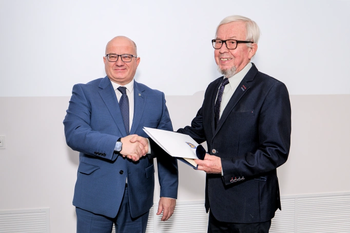Zdjęcie nr 21 z galerii Rozmowy o przyszłości rynku pracy w Akademii WSB 