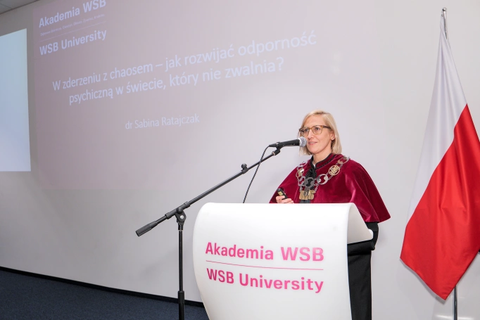 Zdjęcie nr 47 z galerii Rok akademicki 2025/2026 rozpoczęty w Akademii WSB w Gliwicach