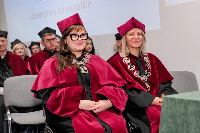 Zdjęcie nr 16 z galerii Rok akademicki 2025/2026 rozpoczęty w Akademii WSB w Gliwicach