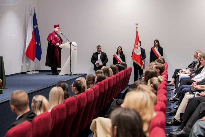 Zdjęcie nr 19 z galerii Rok akademicki 2025/2026 rozpoczęty w Akademii WSB w Gliwicach
