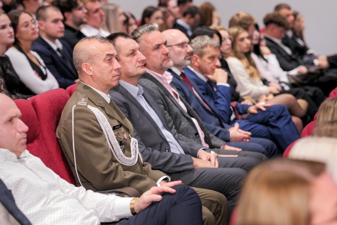 Zdjęcie nr 24 z galerii Rok akademicki 2025/2026 rozpoczęty w Akademii WSB w Gliwicach