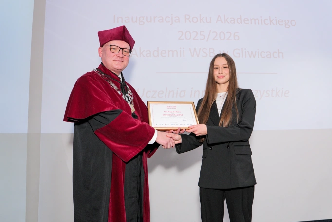 Zdjęcie nr 41 z galerii Rok akademicki 2025/2026 rozpoczęty w Akademii WSB w Gliwicach