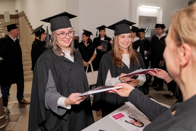 Zdjęcie nr 24 z galerii Gala Akademicka Studiów Podyplomowych Akademii WSB 