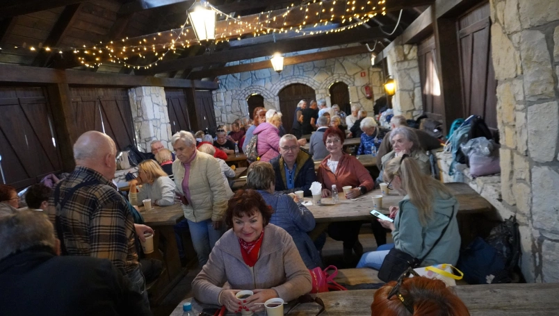 Zdjęcie nr 34 z galerii Złota Jesień z UTW Akademii WSB – rajd pełen radości i wspólnej pasji!