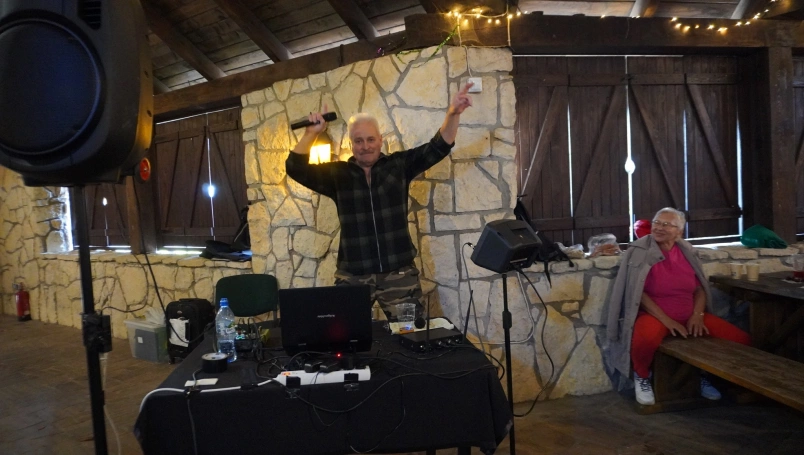 Zdjęcie nr 33 z galerii Złota Jesień z UTW Akademii WSB – rajd pełen radości i wspólnej pasji!