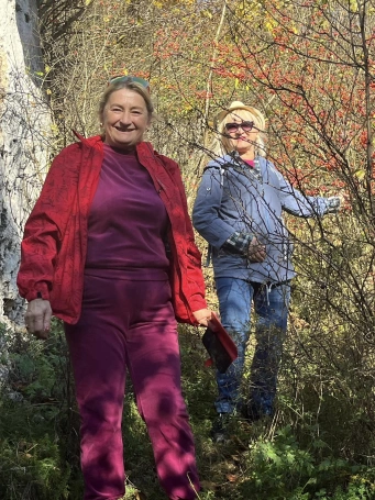 Zdjęcie nr 26 z galerii Złota Jesień z UTW Akademii WSB – rajd pełen radości i wspólnej pasji!
