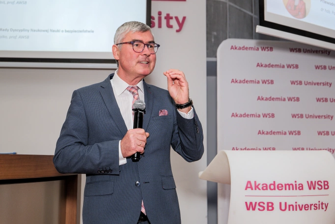 Zdjęcie nr 2 z galerii Inauguracja Doktorantów 2025